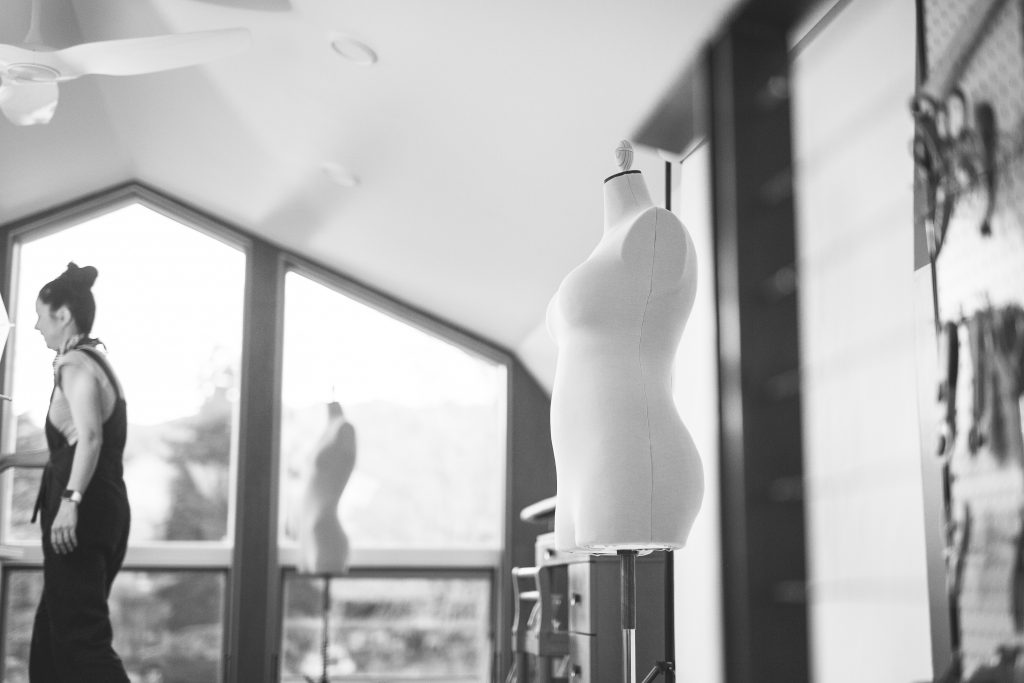 beatrice forms, custom dress form, dress form, dressmakers form, sewing, just like me dress form, colorado, made in america, use your dress form, how to use a dress form, fitting on a dress form, using a dress form, draping on a dress form, sewing hack, fitting tutorial